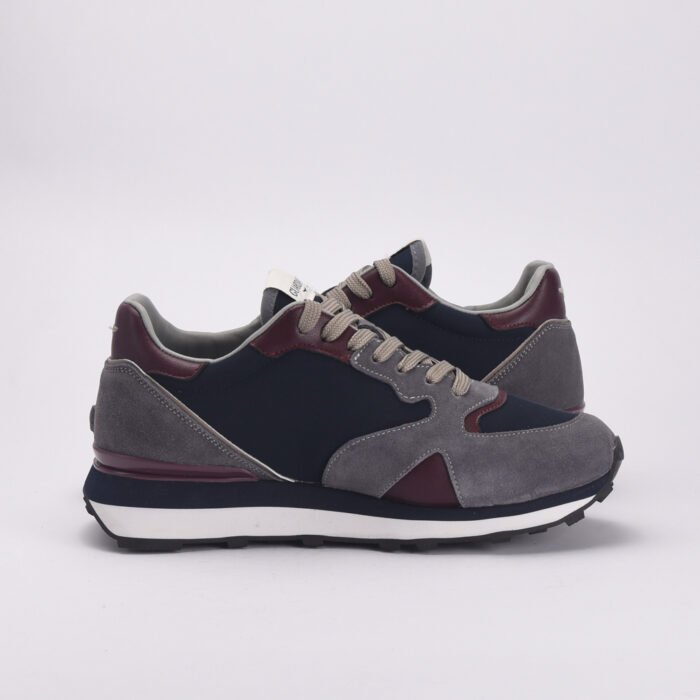 Chaussures Guardiani AGM317801 – Élégance contemporaine & confort italien