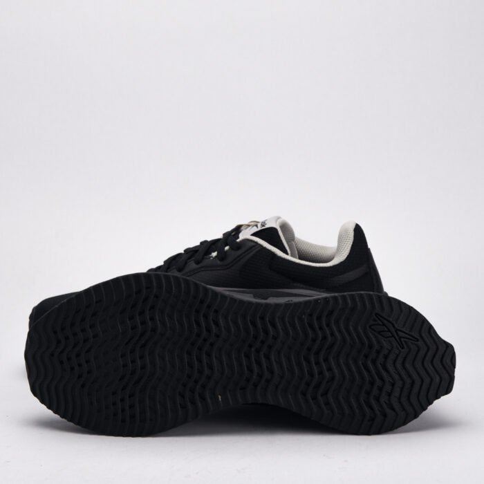 Reebok Zig Dynamica STR Black - Image 3