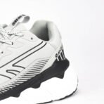les baskets HI-TEC Komodo Trainer en Algérie : sneakers tendance, confortables et légères. Idéales pour la ville et la marche.