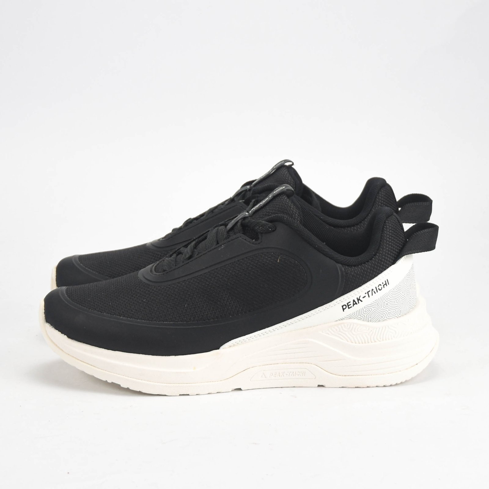 23955413-15839567 BASKETS PEAK TAICHI BLACK SPORT - Image 1