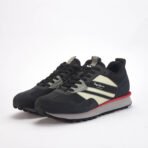 Pepe Jeans Foster Plug Algérie, sneakers Pepe Jeans Algérie, chaussures Pepe Jeans homme, baskets urbaines Algérie, sneakers tendance homme, chaussures lifestyle.