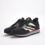 Pepe Jeans Foster Plug Algérie, sneakers Pepe Jeans Algérie, chaussures Pepe Jeans homme, baskets urbaines Algérie, sneakers tendance homme, chaussures lifestyle.