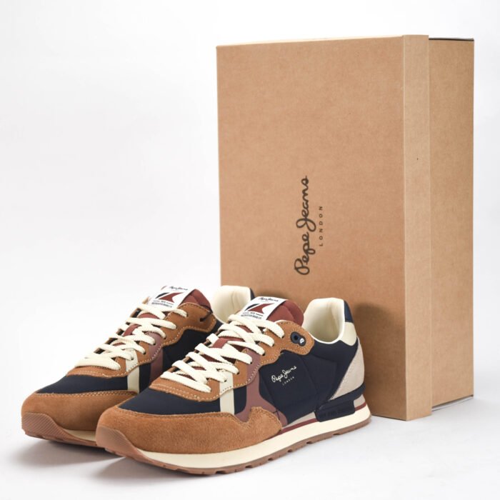Pepe Jeans Brit Cover Algérie, baskets Pepe Jeans Algérie, sneakers urbaines homme femme, chaussures Pepe Jeans lifestyle, baskets streetwear Algérie, sneakers tendance.