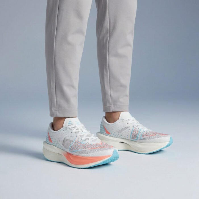 BASKETS PEAK RUNNING WHITE & BLUE - Image 6