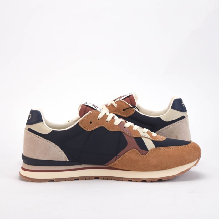 Pepe Jeans Brit Cover Algérie, baskets Pepe Jeans Algérie, sneakers urbaines homme femme, chaussures Pepe Jeans lifestyle, baskets streetwear Algérie, sneakers tendance.