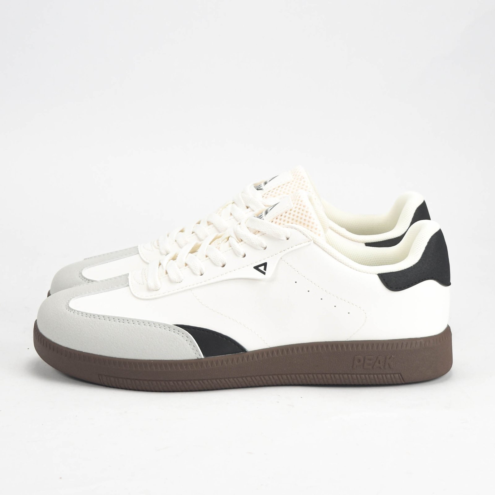 57886827-58463587 BASKETS PEAK TAICHI CASUAL - Image 1