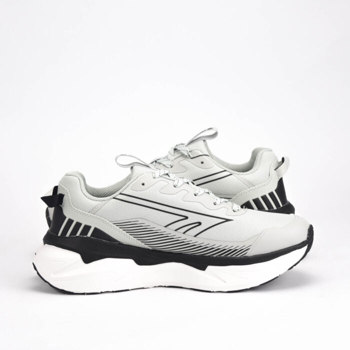 les baskets HI-TEC Komodo Trainer en Algérie : sneakers tendance, confortables et légères. Idéales pour la ville et la marche.