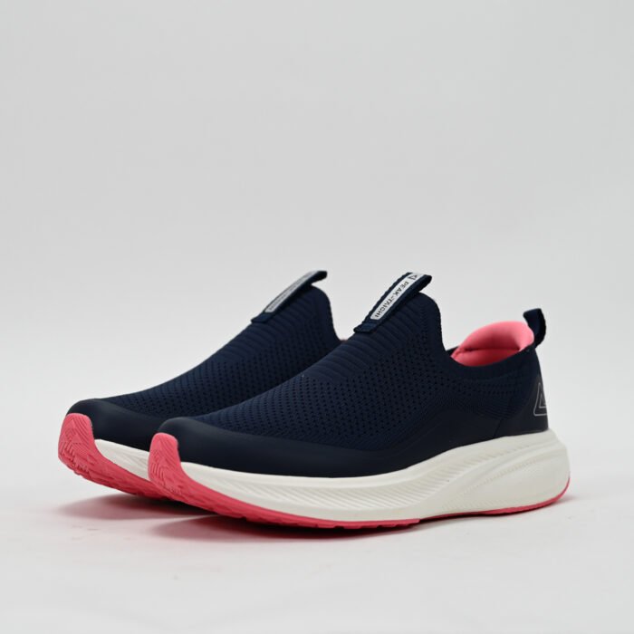 PEAK FOOTWEAR - Image 8