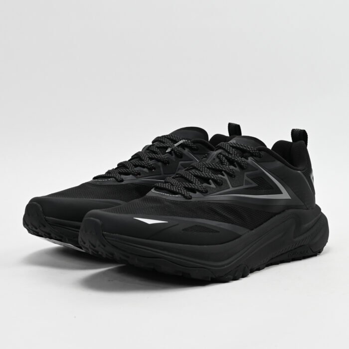 PEAK FOOTWEAR - Image 7