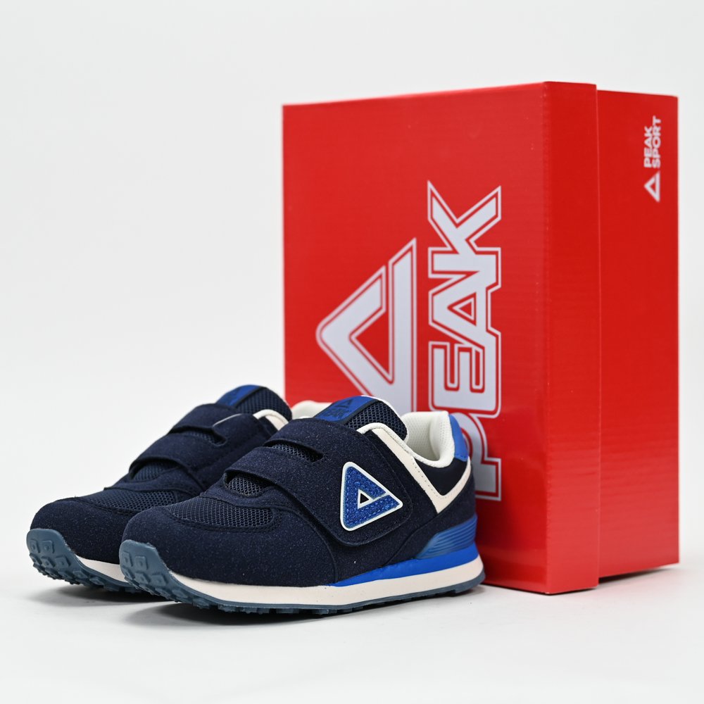 0bef81290d50e0c8.jpg PEAK FOOTWEAR - Image 1
