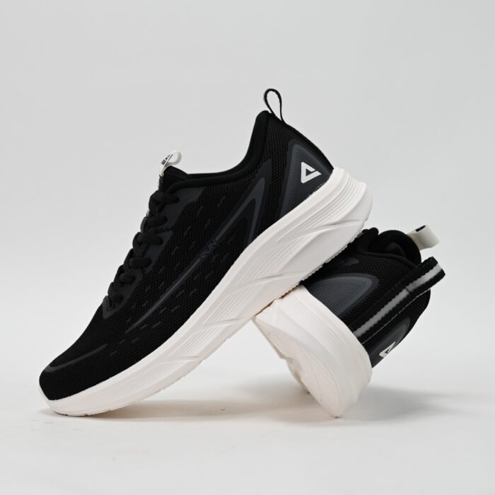 PEAK FOOTWEAR - Image 2