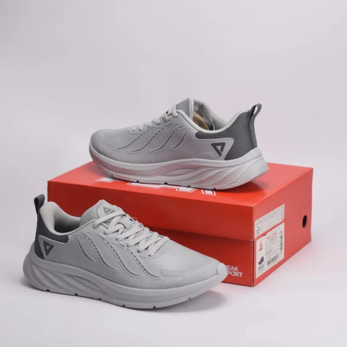 PEAK FOOTWEAR - Image 2