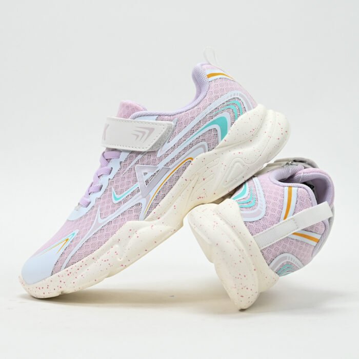 PEAK FOOTWEAR - Image 8