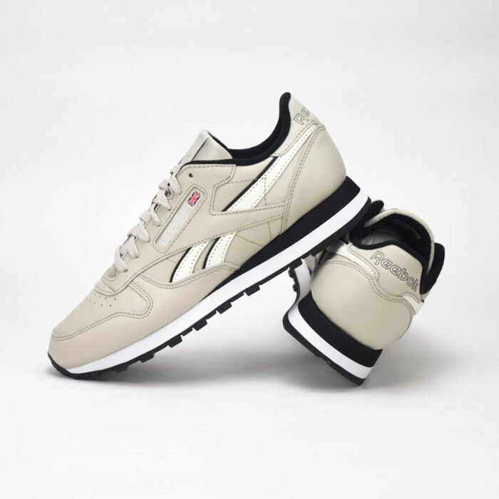 Reebok Basket Classic Leather - Image 10