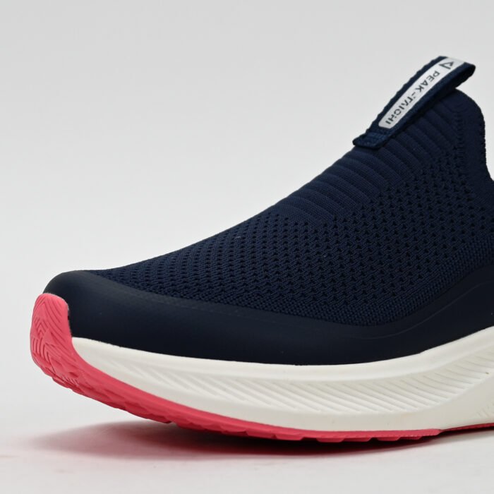 PEAK FOOTWEAR - Image 4