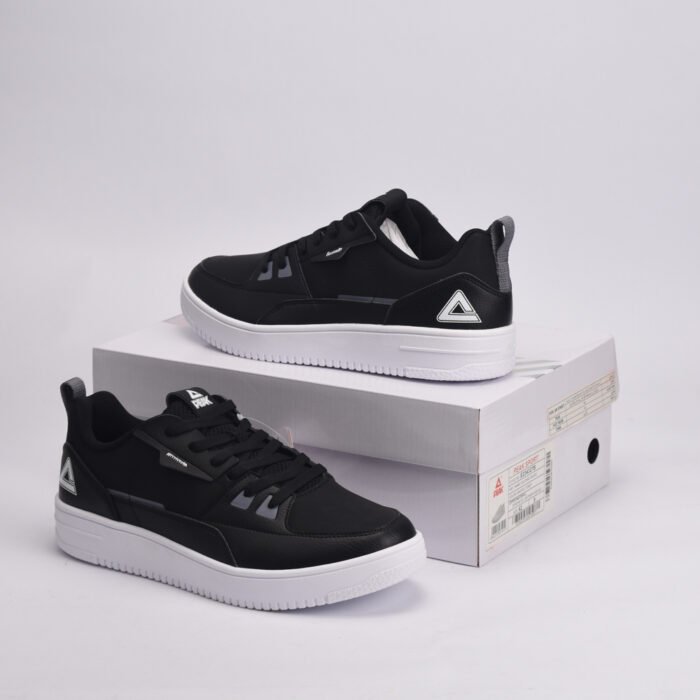 PEAK FOOTWEAR - Image 2