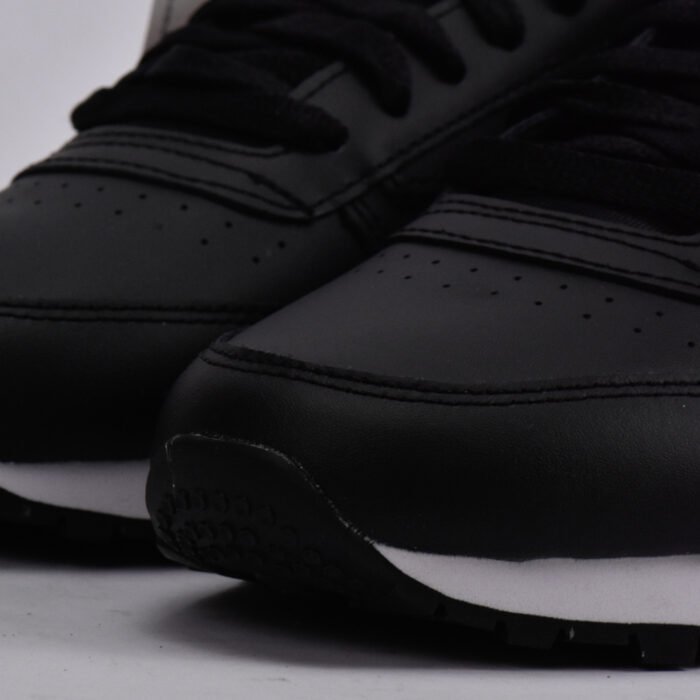 REEBOK CLASSIC LEATHER BLACK/BLACK/WHITE - Image 6