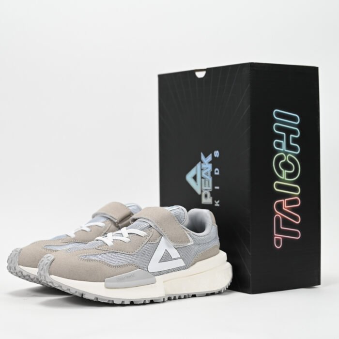 PEAK FOOTWEAR - Image 2