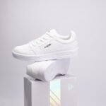 PEAK FOOTWEAR