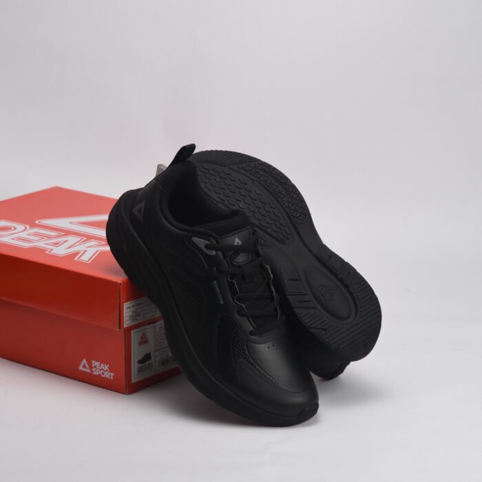 PEAK FOOTWEAR - Image 5