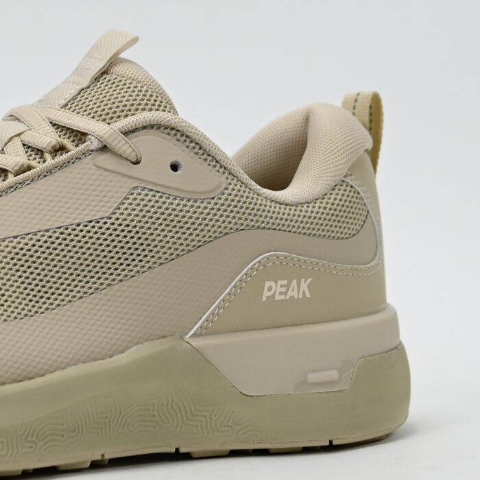 PEAK FOOTWEAR - Image 4