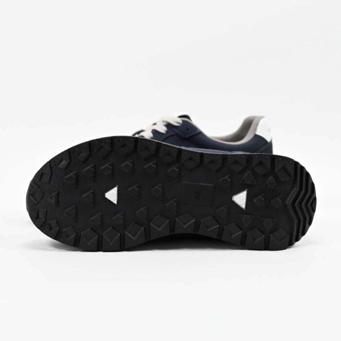 Ellesse Men Sneakers - Image 9