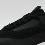 PEAK FOOTWEAR - Image 2