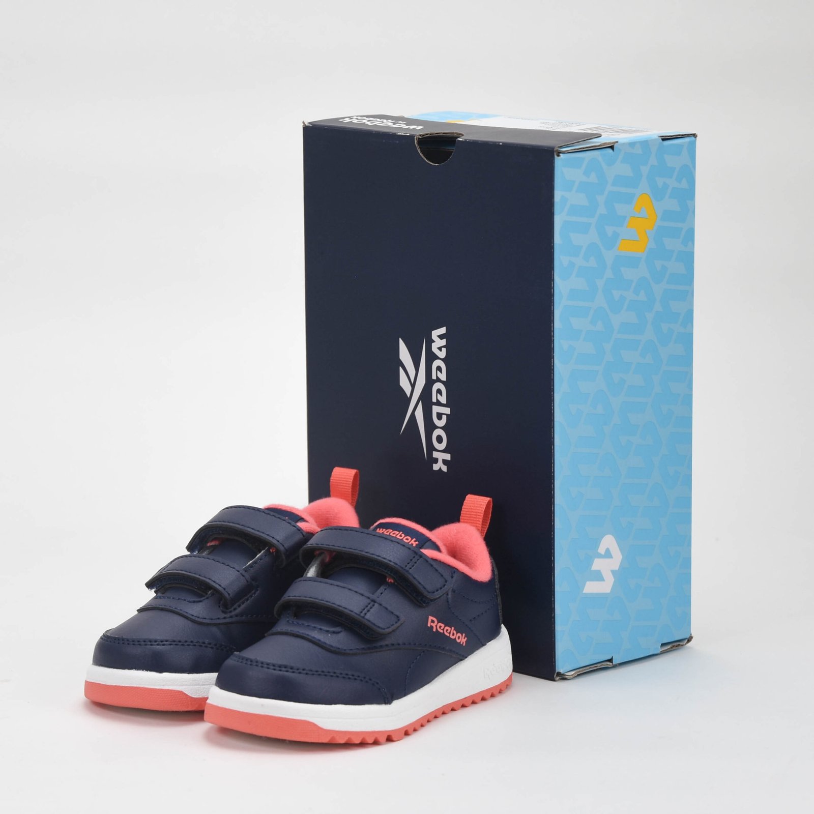 74850112-43138491.jpg Reebok WEEBOK CLASP LOW 2 - Image 1