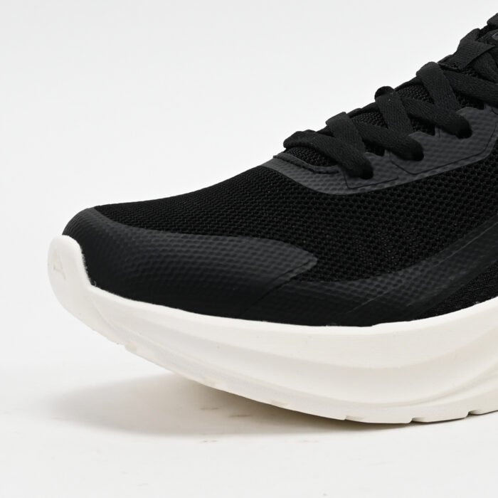 PEAK FOOTWEAR - Image 9