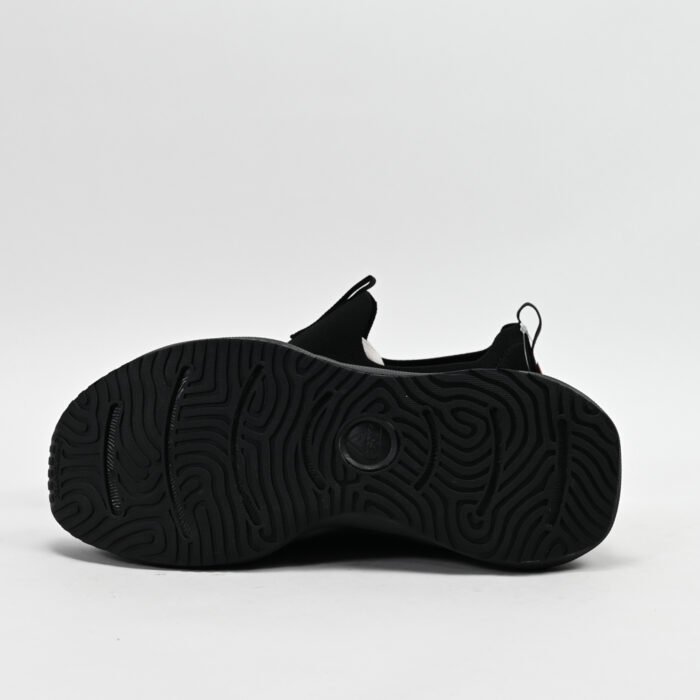 PEAK FOOTWEAR - Image 8