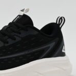 PEAK FOOTWEAR - Image 6