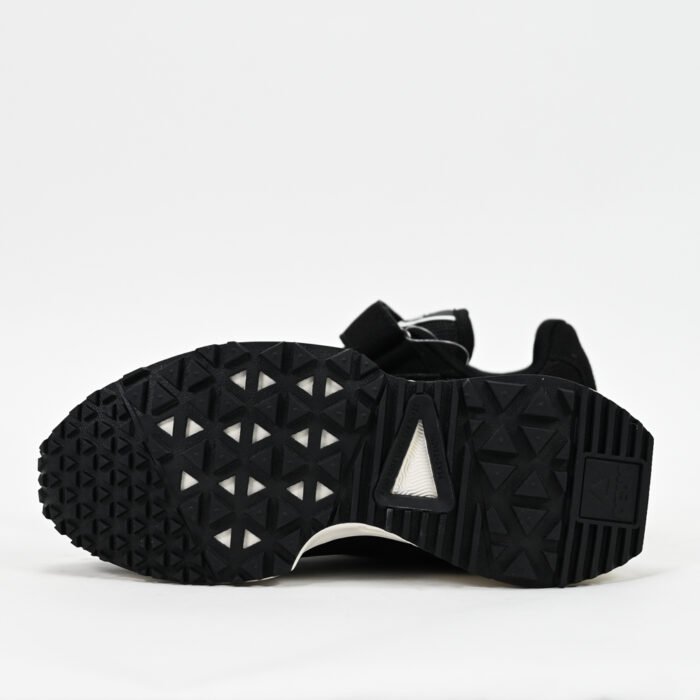 PEAK FOOTWEAR - Image 4
