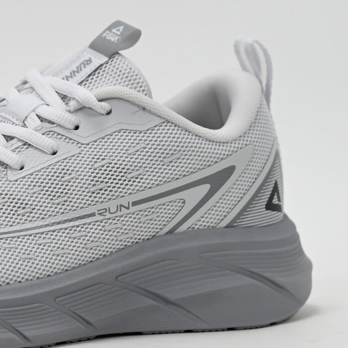 PEAK FOOTWEAR - Image 4