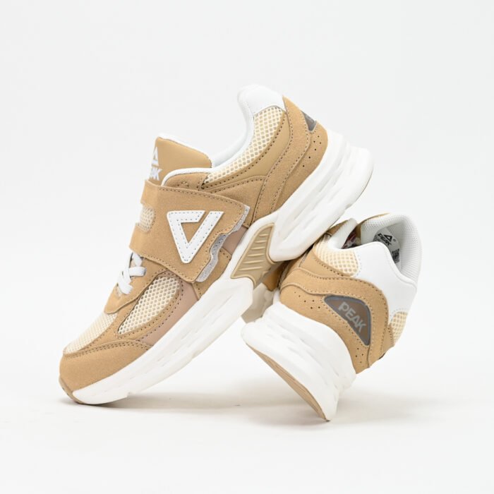 PEAK FOOTWEAR - Image 3