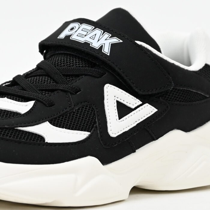 PEAK FOOTWEAR - Image 8