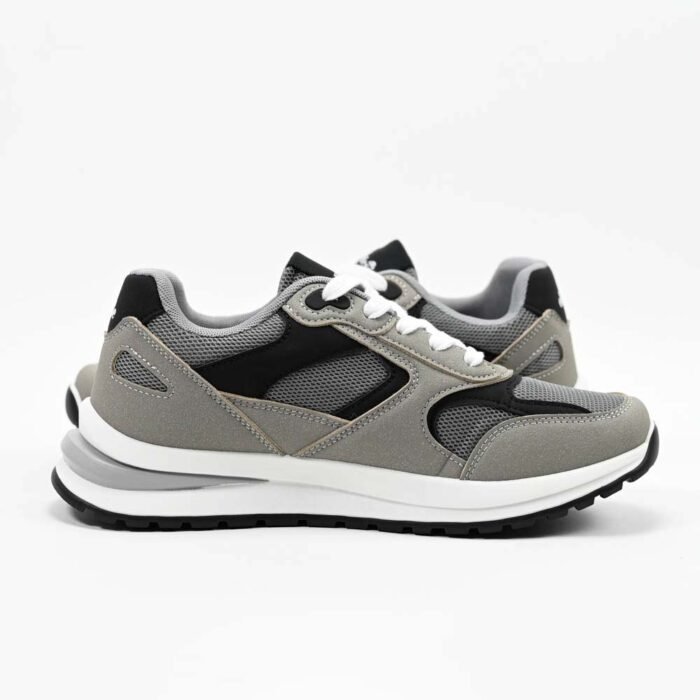 Ellesse Men Sneakers - Image 9