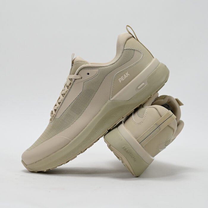 PEAK FOOTWEAR - Image 2
