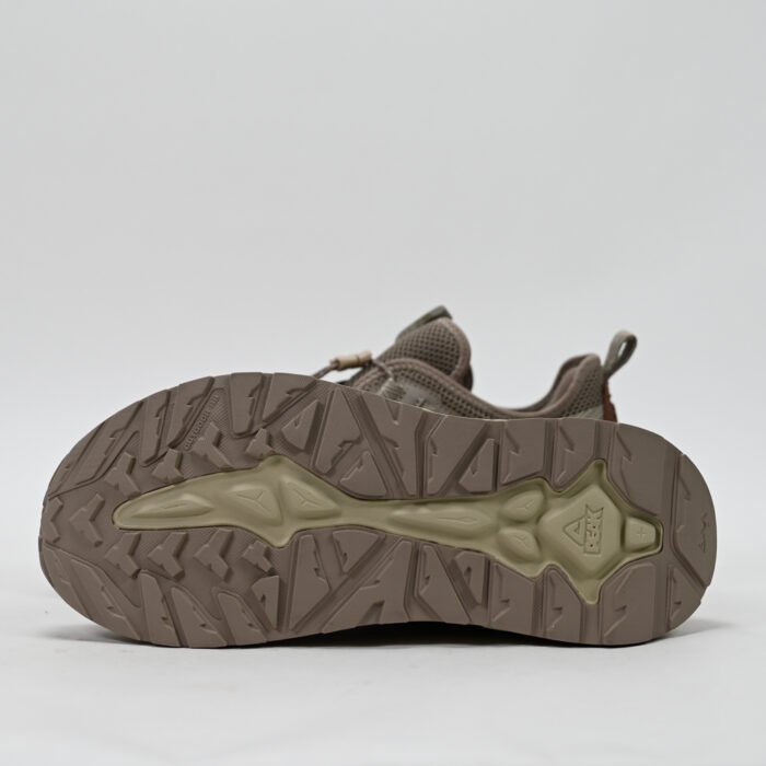 PEAK FOOTWEAR - Image 10