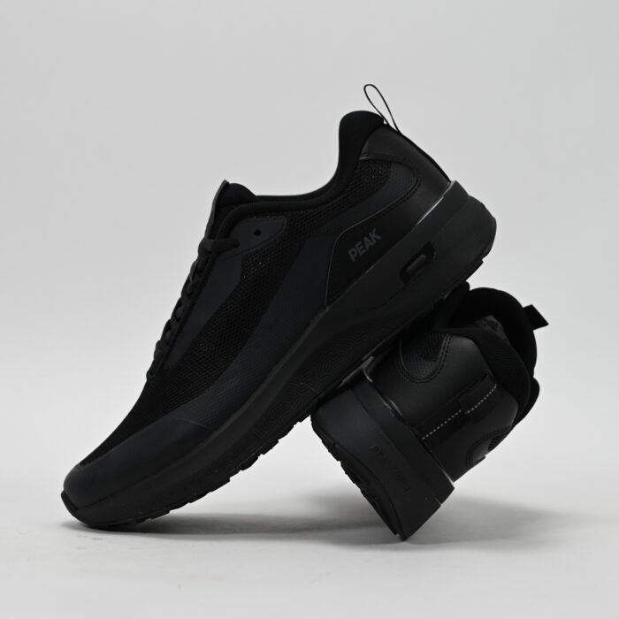 PEAK FOOTWEAR - Image 2