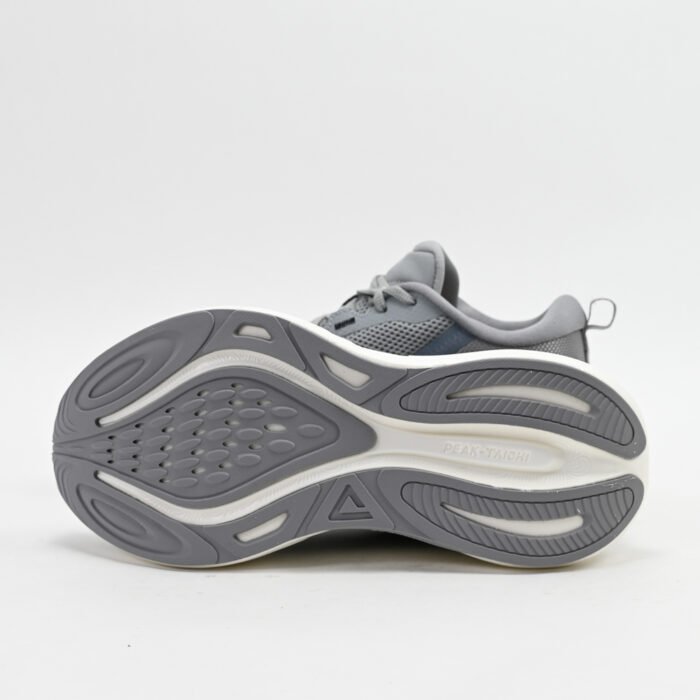 PEAK FOOTWEAR - Image 4