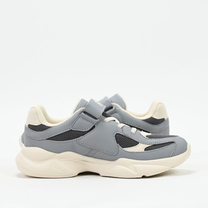 PEAK FOOTWEAR - Image 11