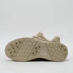 PEAK FOOTWEAR - Image 7