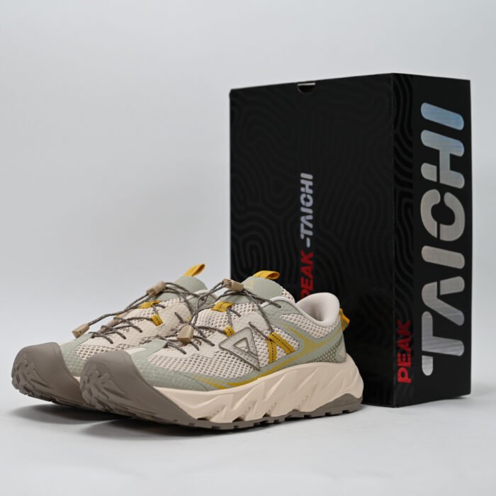 PEAK FOOTWEAR - Image 2