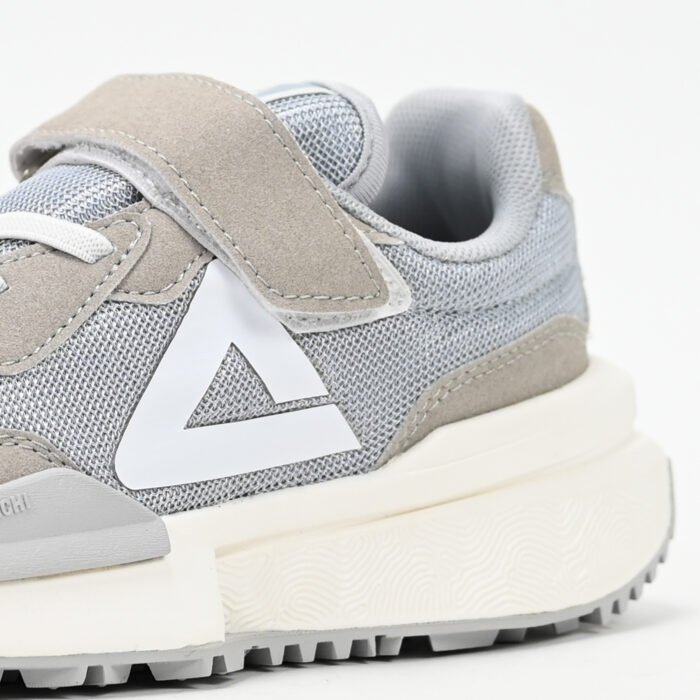 PEAK FOOTWEAR - Image 5