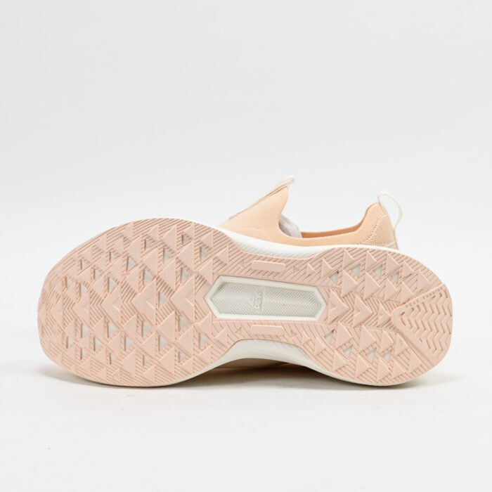 PEAK FOOTWEAR - Image 4