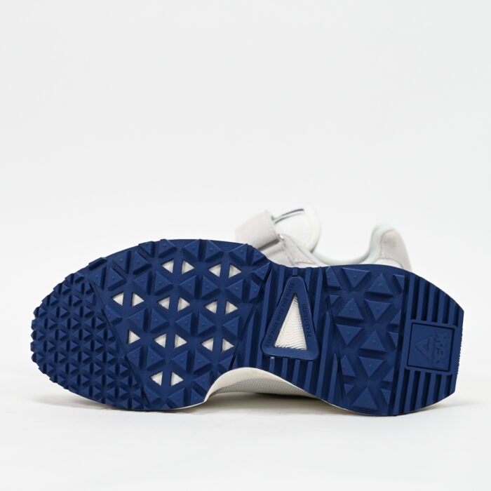 PEAK FOOTWEAR - Image 5